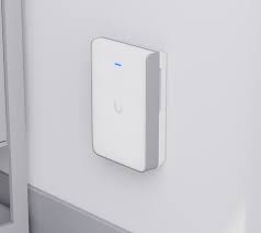 Ubiquiti Unifi U7 Pro Wall - Image 3